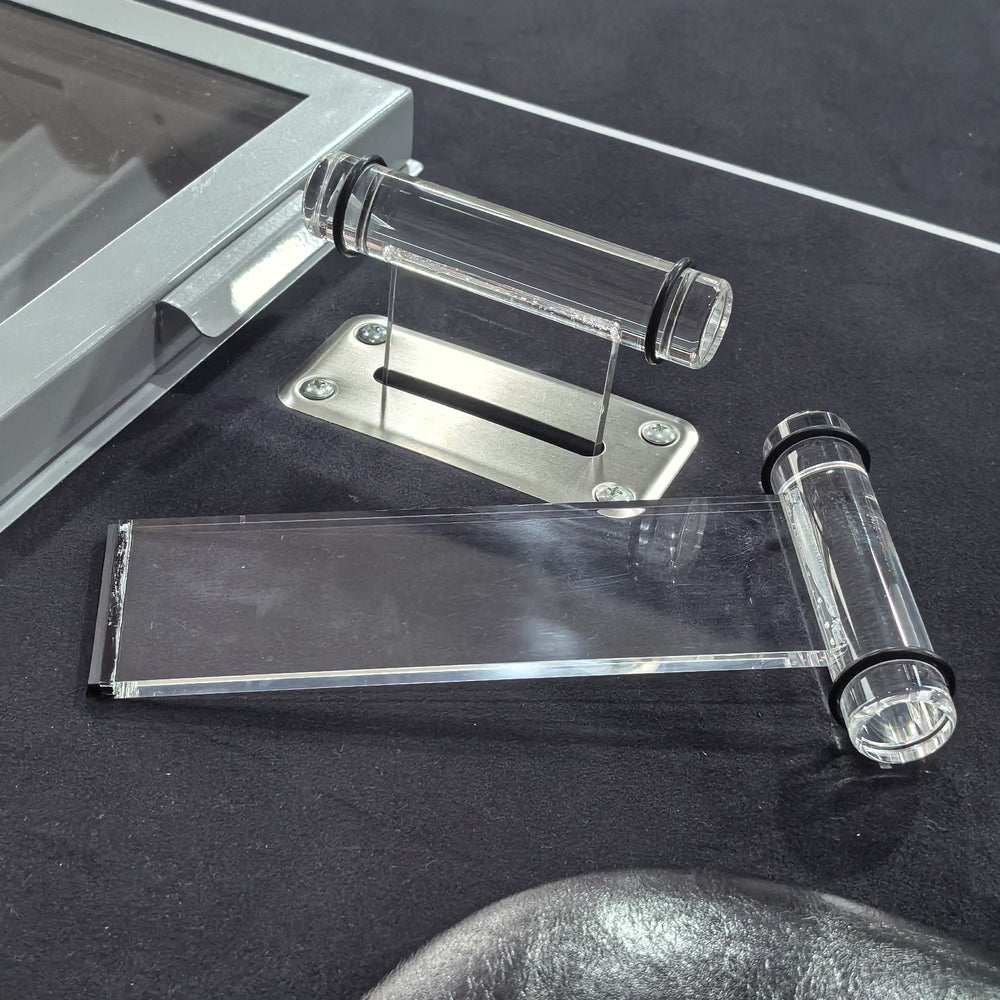 Acrylic Casino Money Paddle – Clear Drop Tool for Poker & Gaming Tables